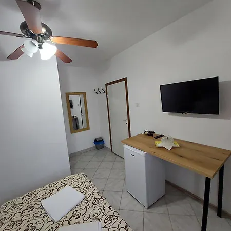 Casa Razvan 3* Vama Veche